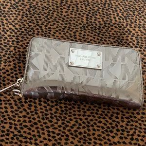🦓SALE-Michael Kors wallet-metallic silver